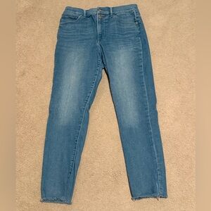 Express High Rise Skinny Jeans Light Wash Raw Hem Women’s Size 12
